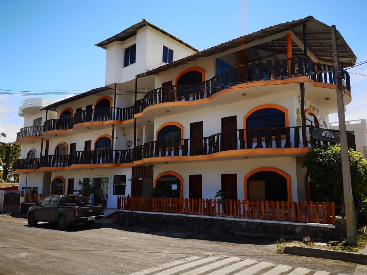 Hostal Sandrita Puerto Villamil Bagian luar foto