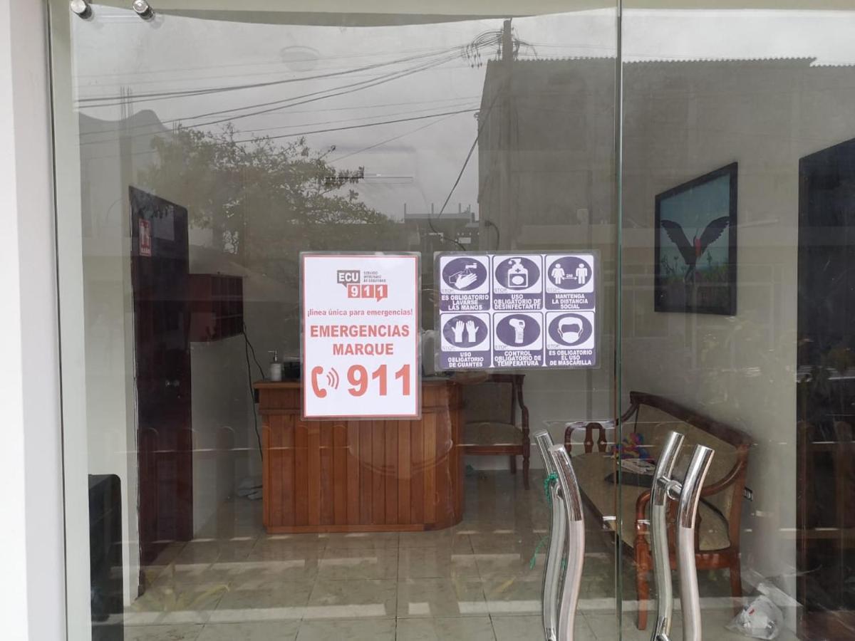 Hostal Sandrita Puerto Villamil Bagian luar foto